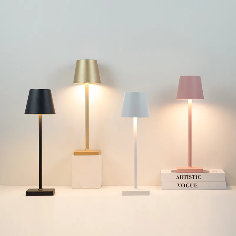 Lampada da tavolo LED wireless Chalise