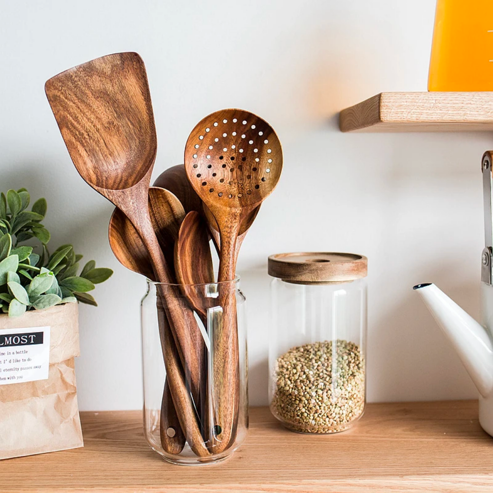 Set di utensili da cucina in legno
