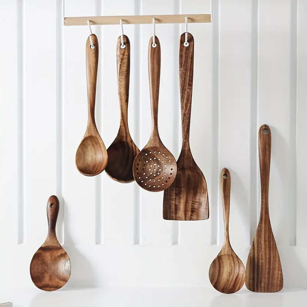 Set di utensili da cucina in legno