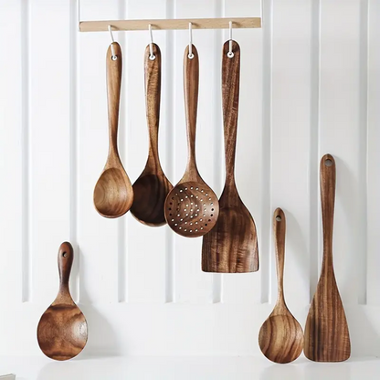Set di utensili da cucina in legno