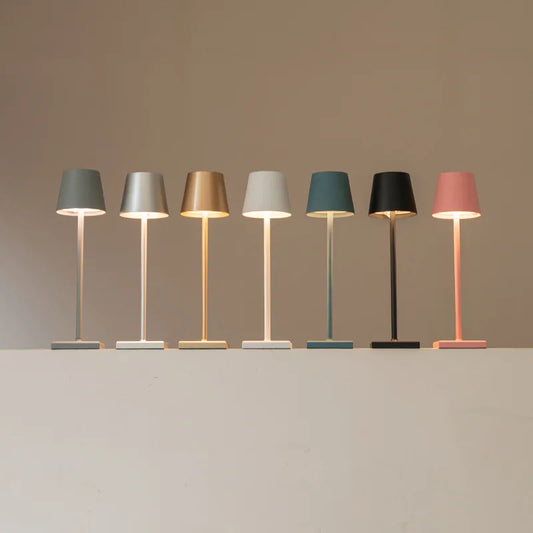 Lampada da tavolo LED wireless Chalise