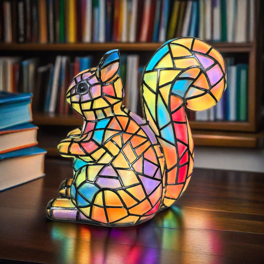 Pompon – Lampada scoiattolo magica in plastica colorata